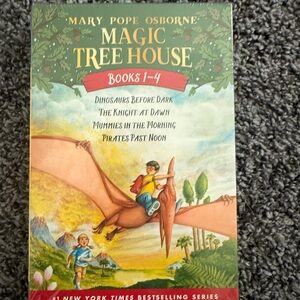 Magic Tree House Books 1-4 Set